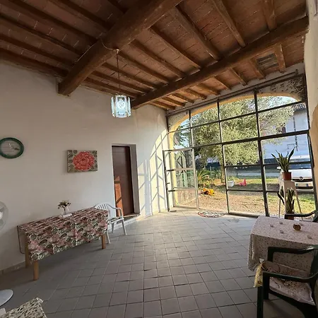La Casa Del Tiglio בית הארחה מודנה